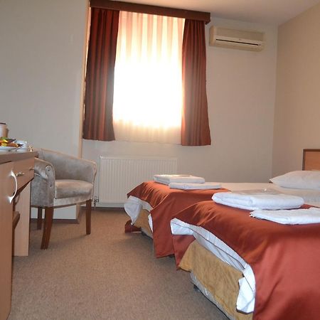Duzce Han Otel Dış mekan fotoğraf