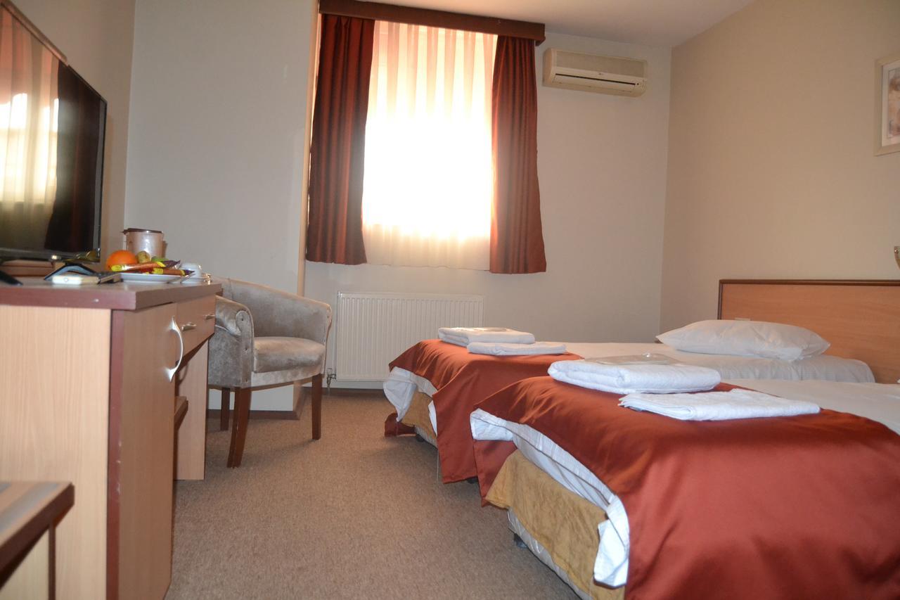 Duzce Han Otel Dış mekan fotoğraf